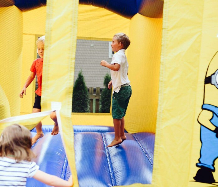 single-trampoline_Batuut Minions