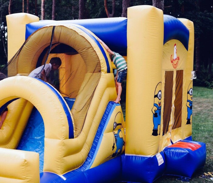 single-trampoline_Batuut Minions